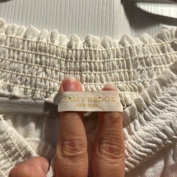 Ramy Brook Lyndsey Off Shoulder Lace Sleeve Top Soft White XS P - Picture 4 of 9